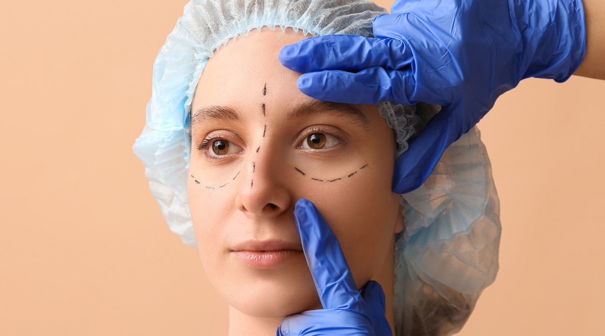 procedimento de estética facial com oftalmologista em Itu